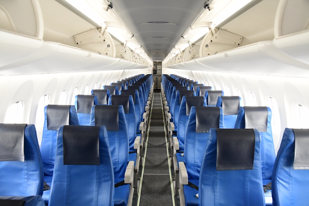 DHC8