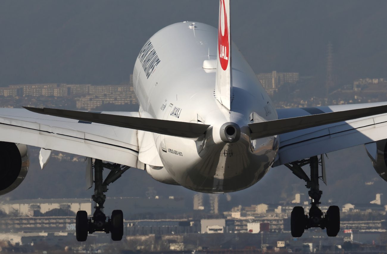 胴体後端に開いている穴がAPUの排気口。現代のほとんどの旅客機は同じように胴体後部にAPUを装備している。