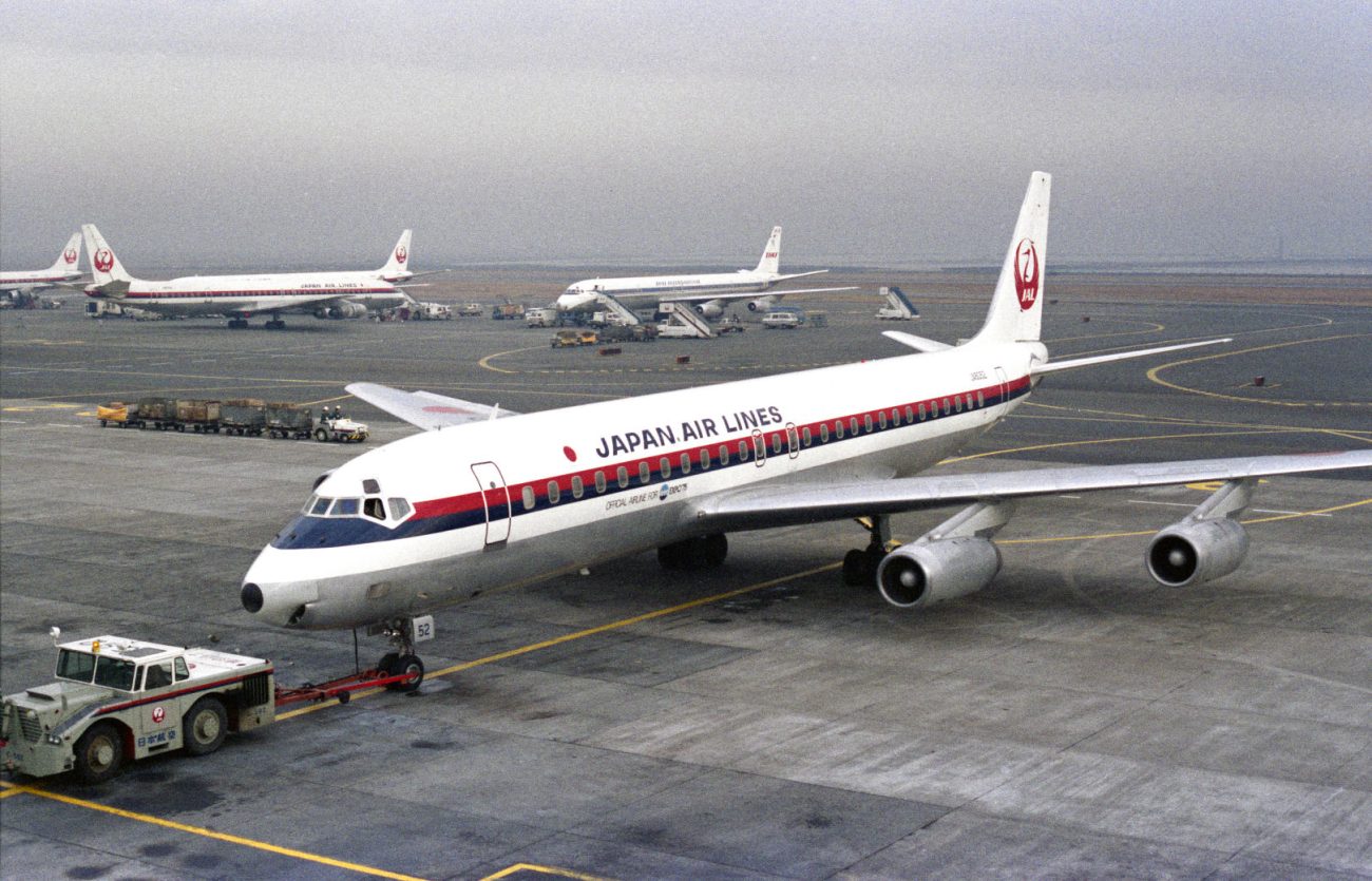 JALの最初のジェット旅客機DC-8や、ライバルの707、コンコルドにはAPUが装備されていなかった。