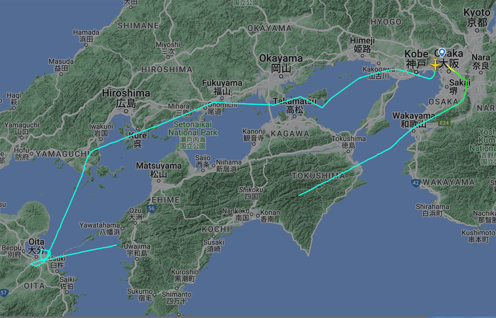 周遊チャーターの飛行ルート。往路は瀬戸内海を飛行し、大分上空で旋回。復路は四国上空を縦断した。
