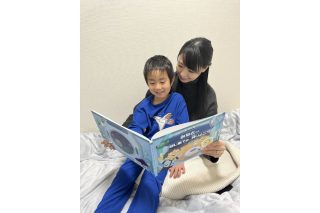 読み聞かせのイメージ