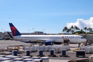 DL767atHNL