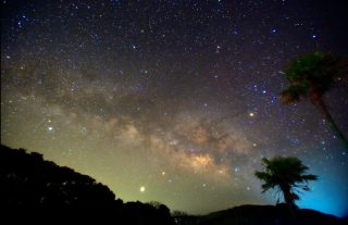 2025年大阪・関西万博でも話題の”島の星空”。