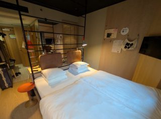 hobohotel_room