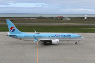 737は、世代を重ねるごとにエンジンや主翼を新しくすることで経済性を高めてきたが、胴体断面や機首については初期型のままだ。