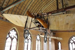 初めてドーバー海峡横断飛行に成功したブレリオIX。