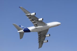 旅客機としては最大の主翼を持つA380のアスペクト比は7.5で、21世紀に入って作られた旅客機としては小さめだ。