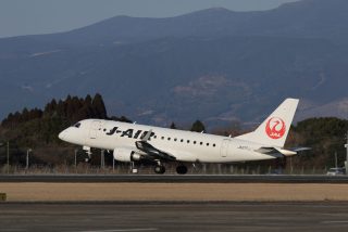 飛行機は重すぎたら飛べないが、バランスも大切だ。
