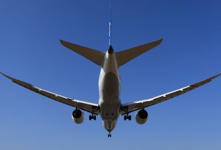 進入コースの下で聞く787の騒音のうち、エンジンに起因するものは約24％にすぎない。