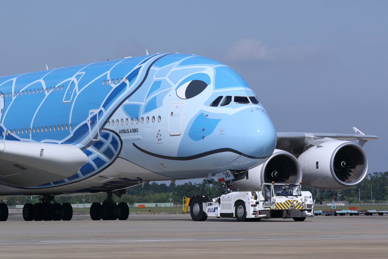 A380のような重い旅客機に対応したトーバーレス車もある。